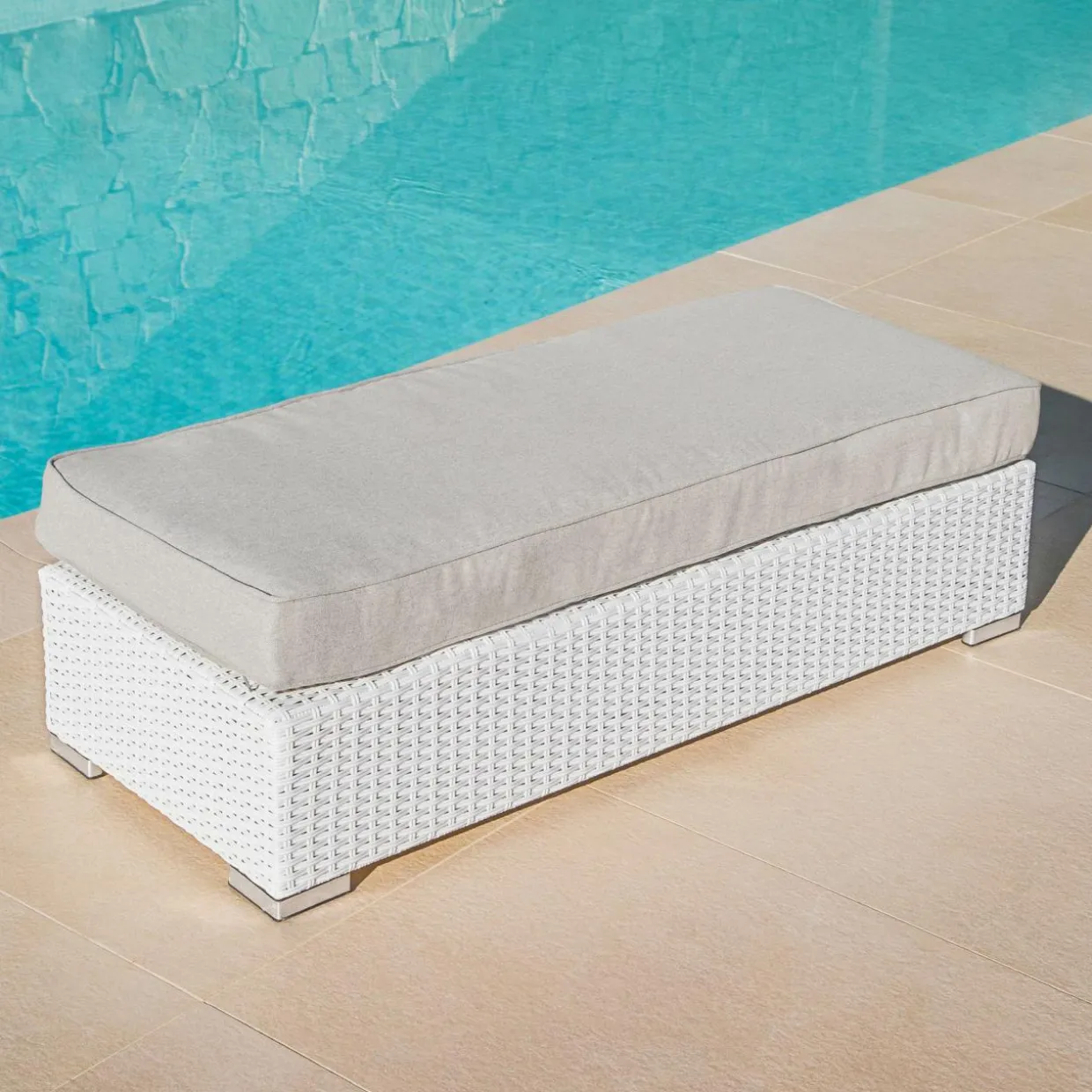 Banquette en résine tressée 2 places Palma Blanc et taupe