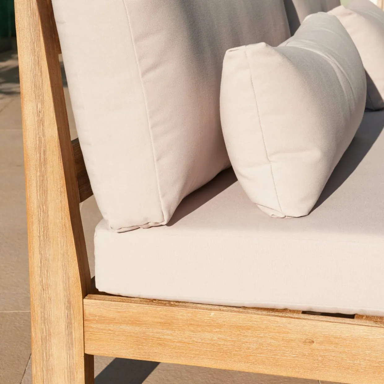 Canapé de jardin en bois d'acacia 3 places Bornéo Sable