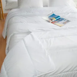 Couette Chaude (260 x 240 cm) Segmentable Blanche