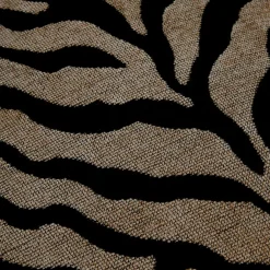 Coussin carré fausse fourrure zébre (45 x 45 cm) Fauves Noir