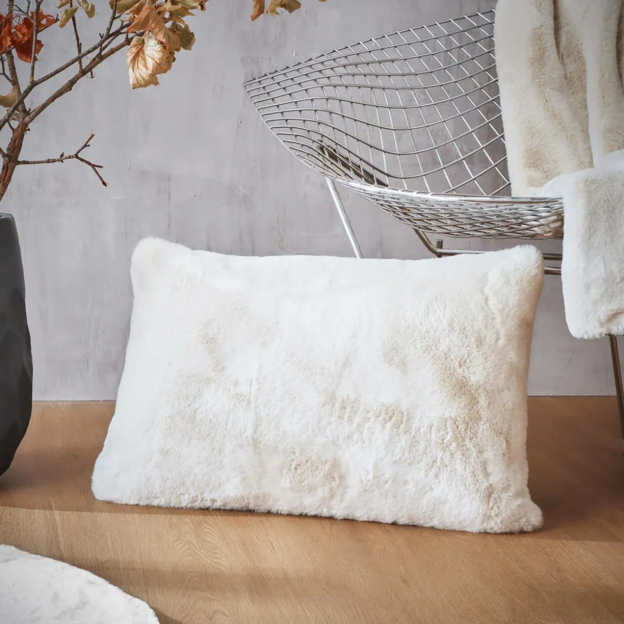 Coussin rectangulaire fausse fourrure (40 x 60 cm) Finn Blanc