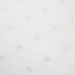 Couvre-lit matelassé avec deux taies d'oreiller (260 x 240 cm) Cléo Ecru