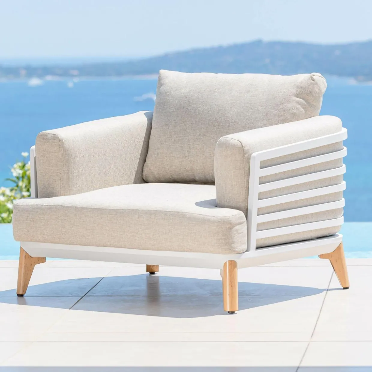 Fauteuil de jardin en aluminium Monte Carlo Blanc et taupe