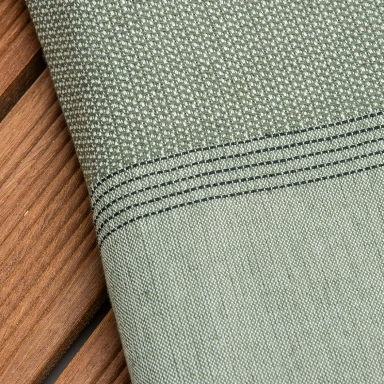 Fouta coton recyclé (100 x 200 cm) Beach Vert kaki