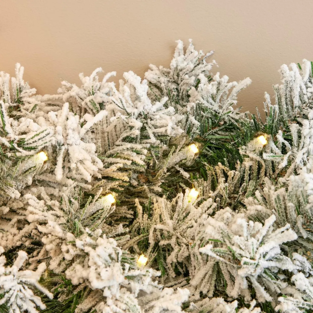 Guirlande de sapin lumineuse (300 cm - D25) Royal Vert enneigé et Blanc chaud