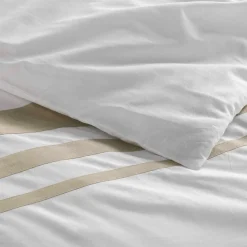 Housse de couette et deux taies coton (260 x 240 cm) Margaux Blanche