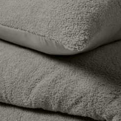 Housse de couette et deux taies d'oreiller bouclette (240 x 220 cm) Helena Gris anthracite