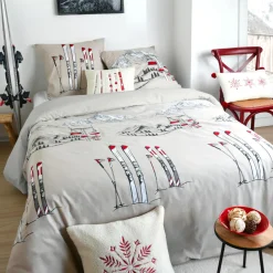 Housse de couette et deux taies d'oreiller en coton (240 x 220 cm) Alpes Ecru