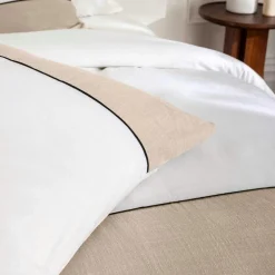 Housse de couette et deux taies d'oreiller coton (260 x 240 cm) Gabrielle Beige