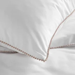 Housse de couette et deux taies coton (240 x 220 cm) Noémie Blanche