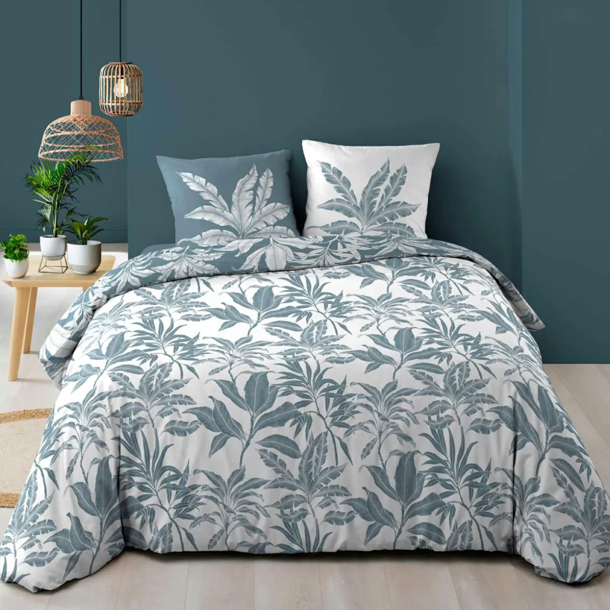 Housse de couette et deux taies d'oreiller en coton (240 x 220 cm) Hera Bleu