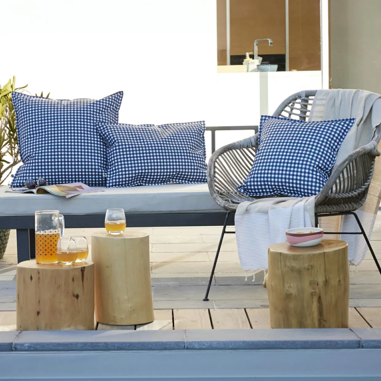 Housse de coussin extérieur carrée (60 x 60 cm) Vickie Bleu nuit