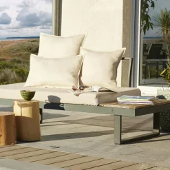 Housse de coussin extérieur carrée (60 x 60 cm) Naia Ecru