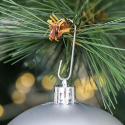 Lot de 30 boules de Noël assorties New Alpine Argent