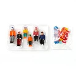 Lot de 6 figurines My Village Snowboarders assis pour télésiège