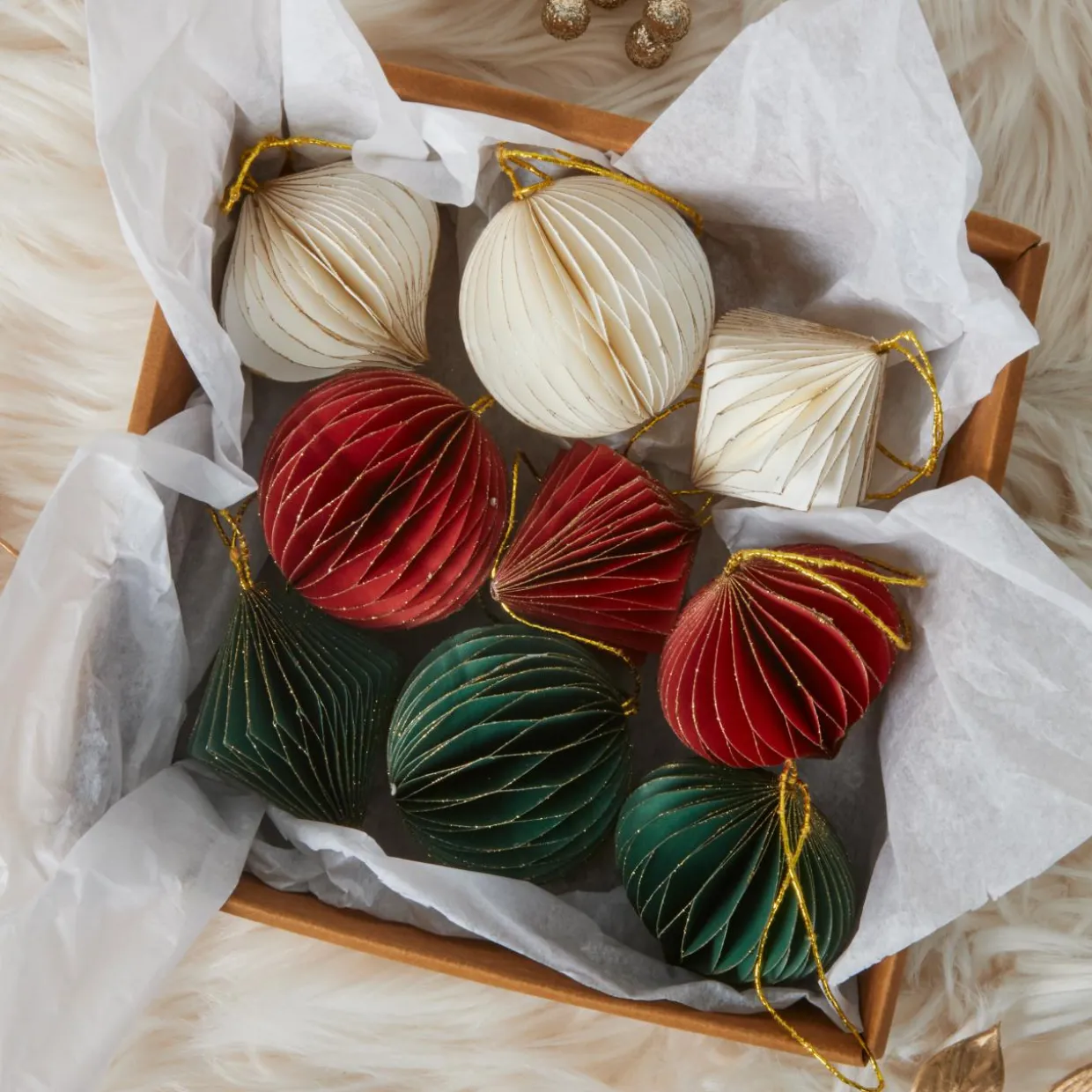 Lot de 9 suspensions de sapin (D60 mm) Papier doré Multicolore