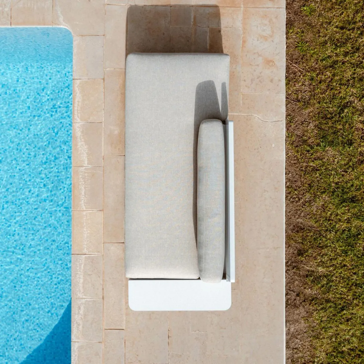 Méridienne de jardin en aluminium Monte Carlo Blanc et taupe