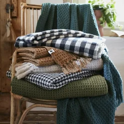 Plaid canapé matière recyclée (130 x 160 cm) Gabin Beige pampa