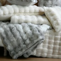 Plaid fausse fourrure (130 x 150 cm) Nebraska Gris perle