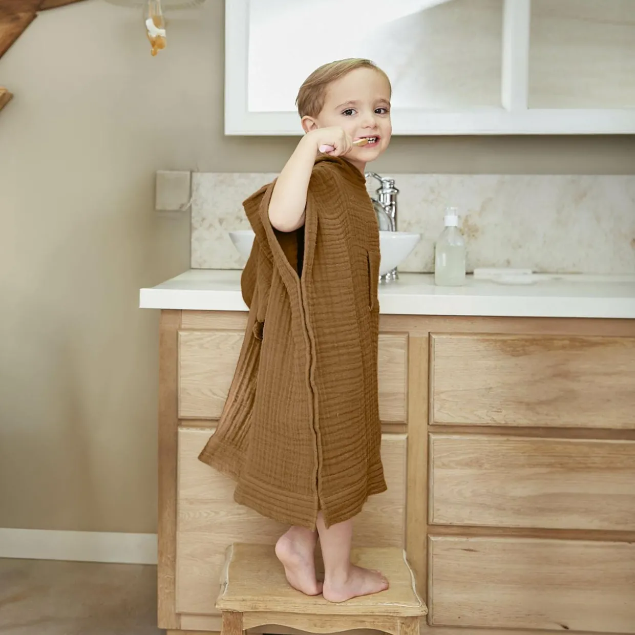 Poncho de bain enfant gaze de coton 2/5 ans Gaïa Camel