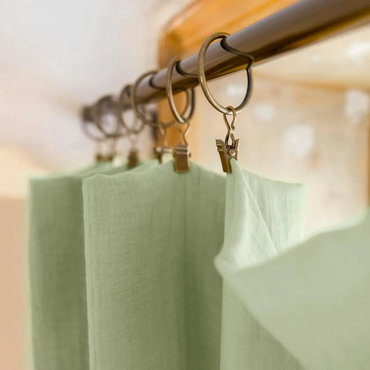 Rideau gaze de coton ajustable (280 x max 300 cm) Gaïa Vert tilleul