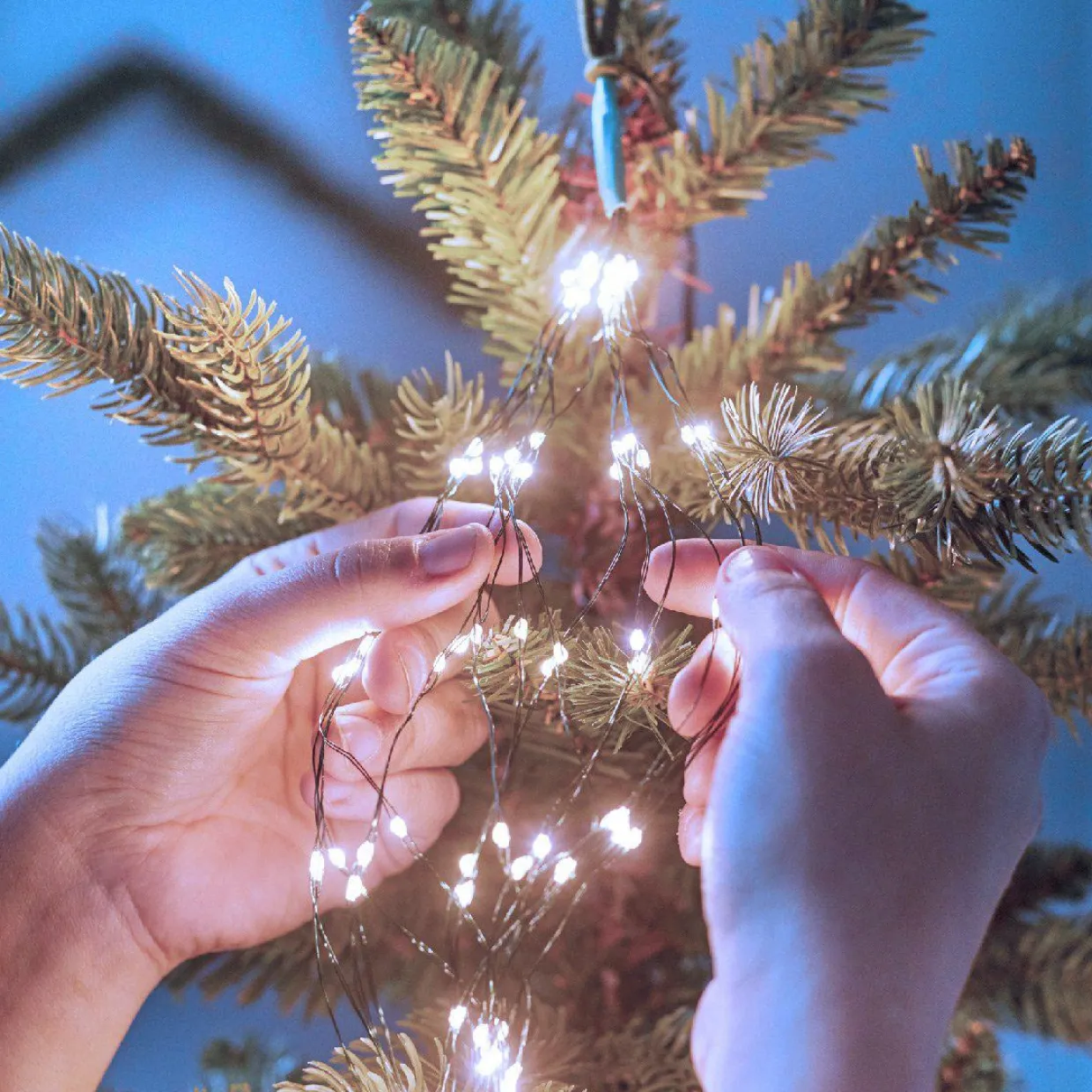 Rideau pour sapin H2,10 m 672 Micro LED Flashing light Blanc froid