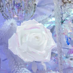 Rose de Noël sur clip (D12 cm) Ice irisé
