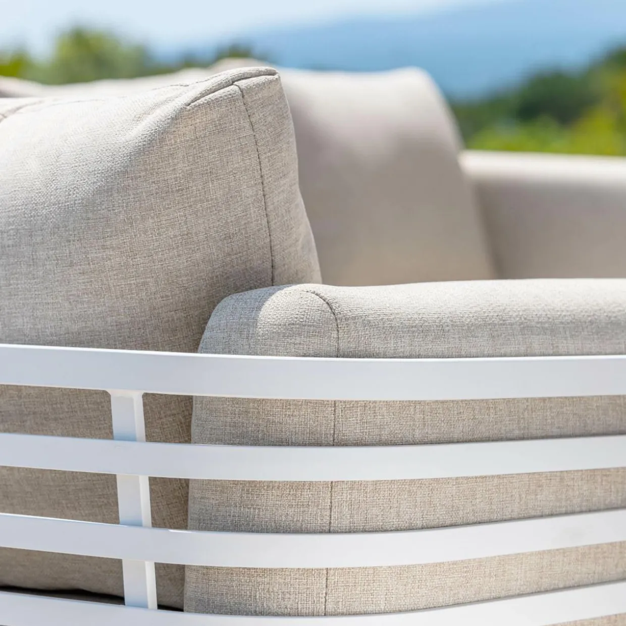 Salon de jardin aluminium 7 places 6 pcs Monte Carlo Blanc et taupe