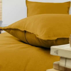 Taie d'oreiller carrée flanelle de coton (80 x 80 cm) Nina Jaune ocre