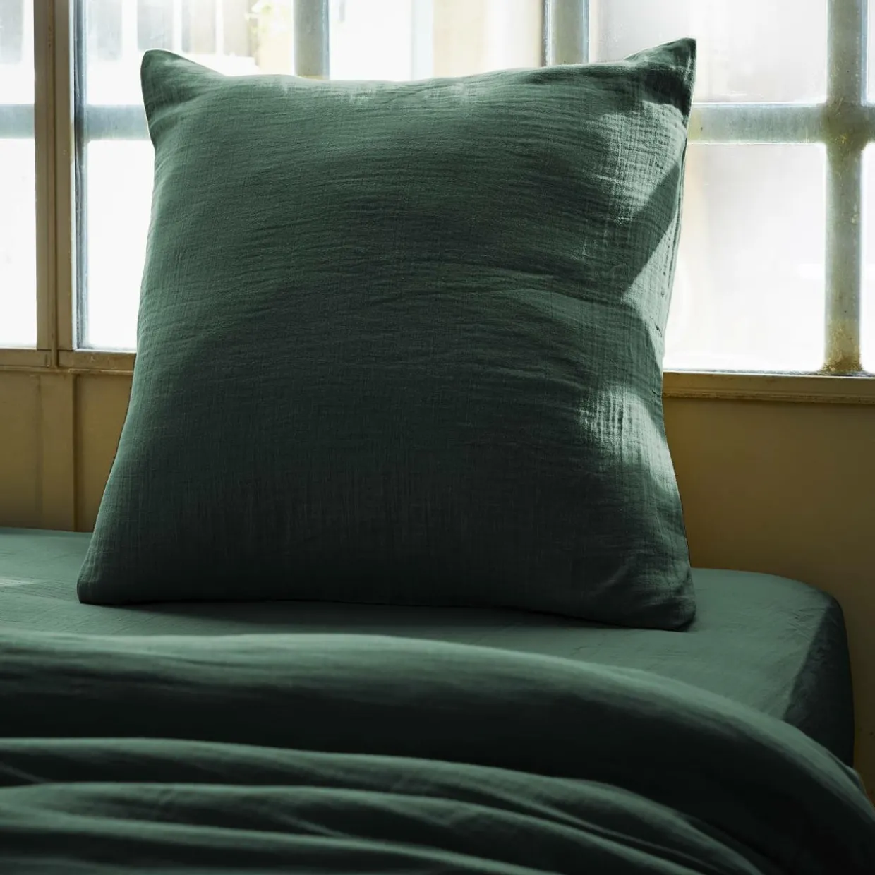 Taie d'oreiller carrée gaze de coton (80 x 80 cm) Gaïa Vert sapin