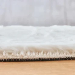 Tapis rond fausse fourrure (80 cm) Finn Blanc