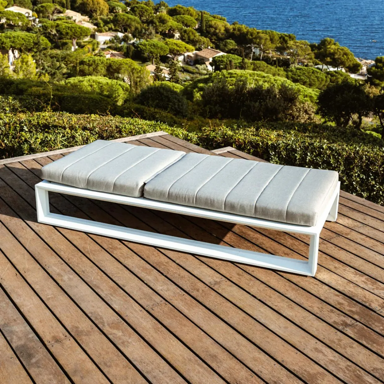 Transat en aluminium Elba Blanc et taupe