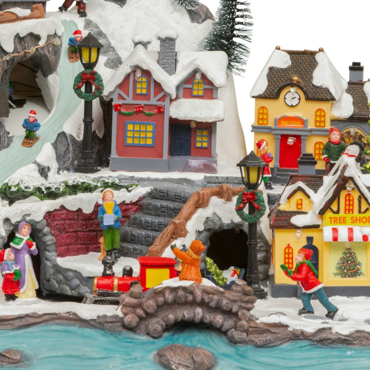 Village de Noël lumineux animé et musical (H45 cm) Grande église et train